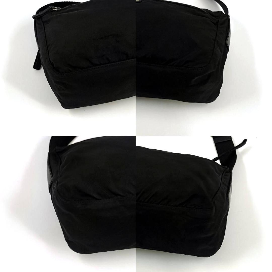 人気✨プラダ ショルダーバッグ カメラバッグ　三角ロゴ ナイロン 　レザー 黒