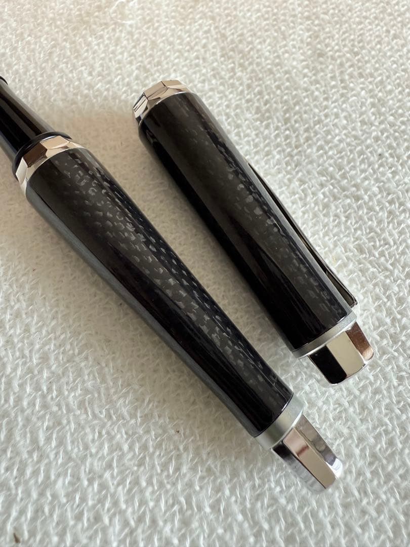 プラチナ万年筆90週年、カーボン軸