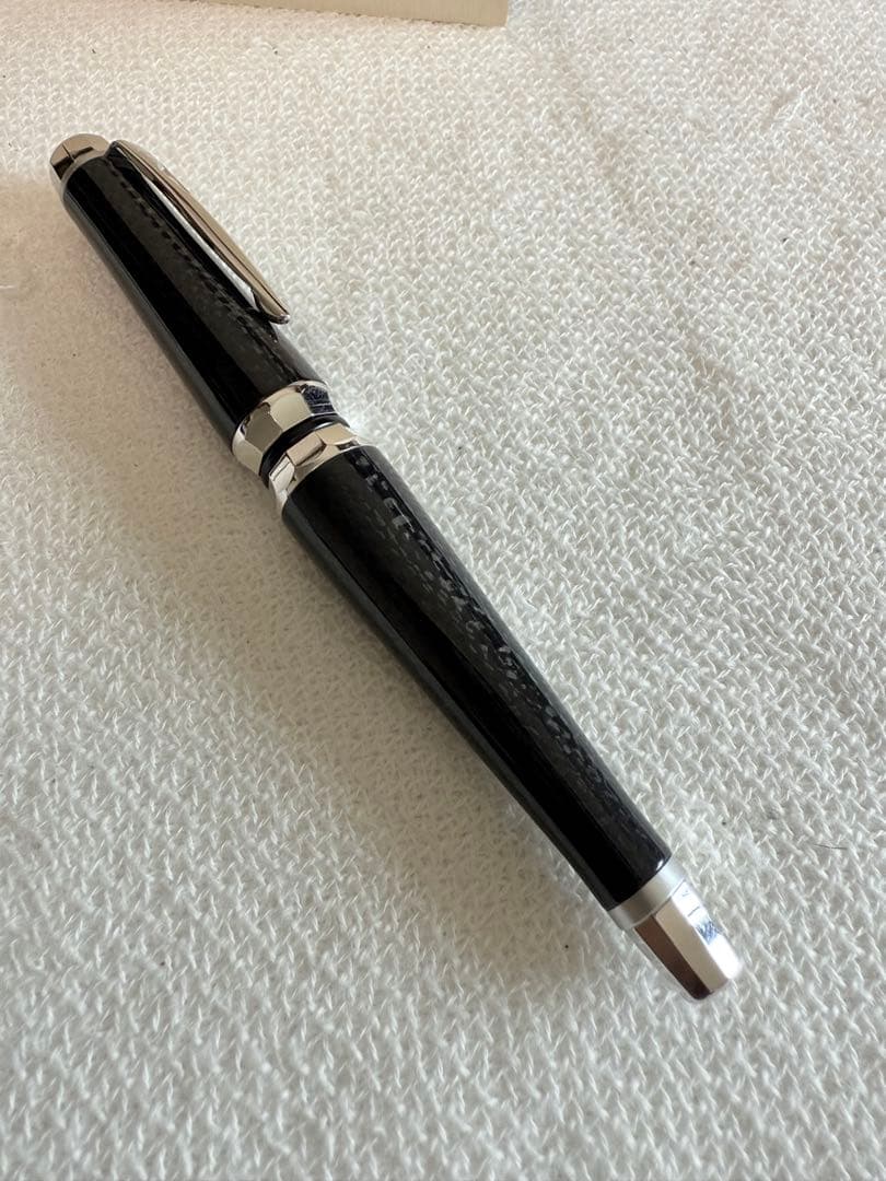 プラチナ万年筆90週年、カーボン軸
