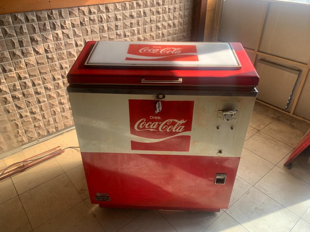引き取り限定　昭和レトロ　レア　コカ・コーラ自動販売機冷蔵庫