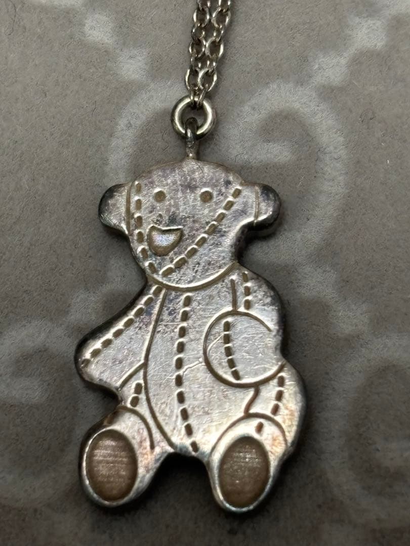 GUCCI クマモチーフ シルバーネックレス