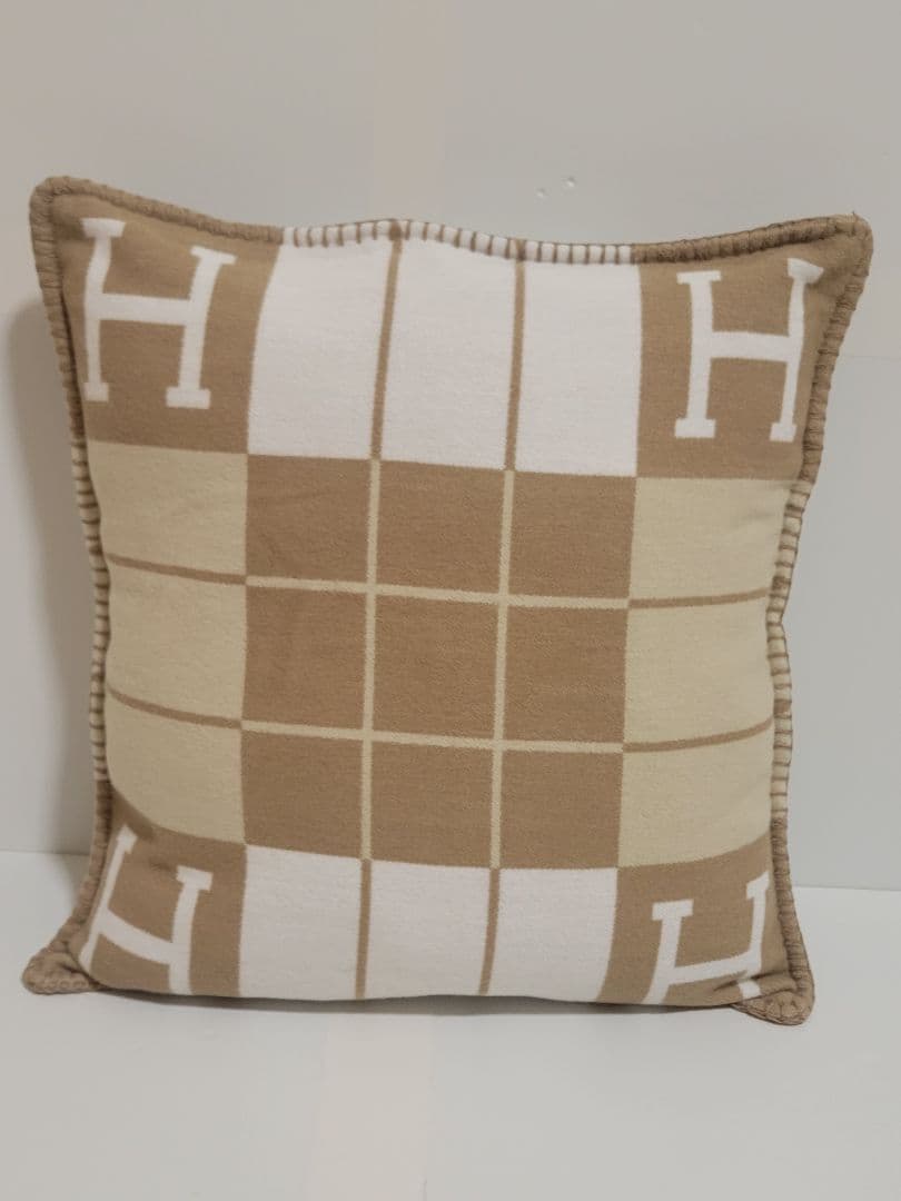 【ラスト1点】　エルメス　クッションカバー　キャメル　45×45　チェック