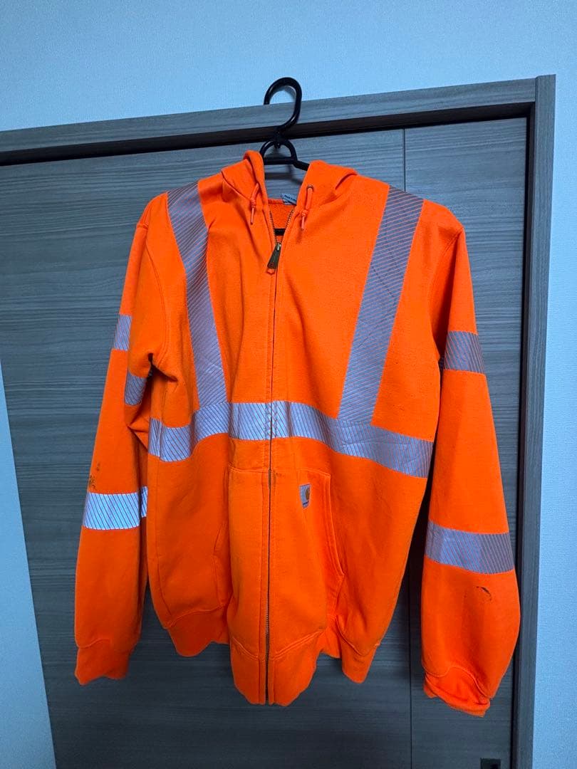 Carhartt オレンジ フードジャケット M