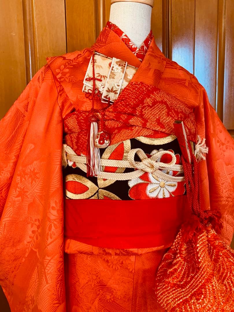 七五三　7歳の女の子のお振袖コーディネート　ハーフ成人式や卒業式にも　色無地