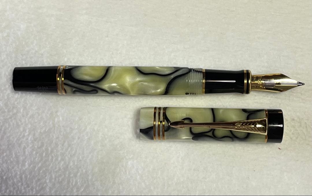万年筆/パーカー/デュオフォールド/限定万年筆/新品未使用