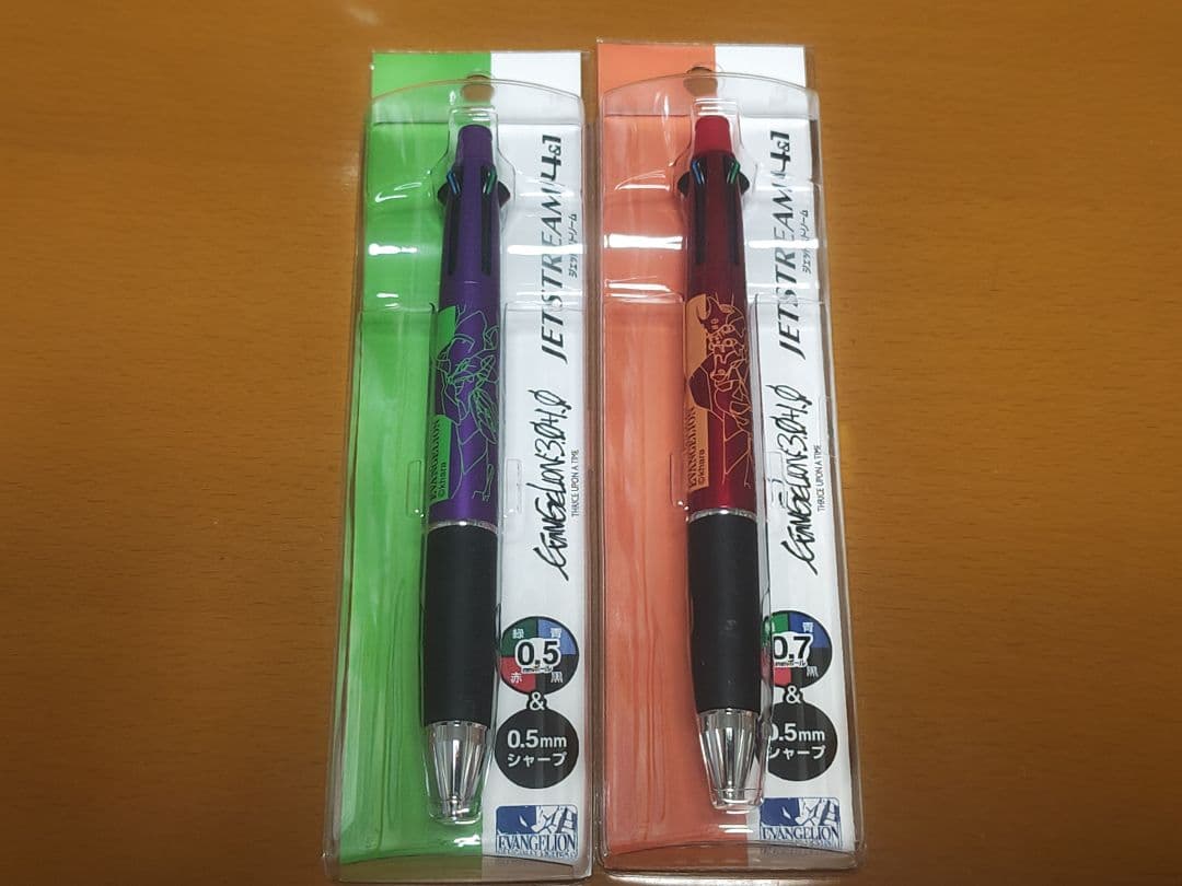 新品　エヴァンゲリオン　ボールペン　ジェットストリーム　　初号機　弐号機　セット