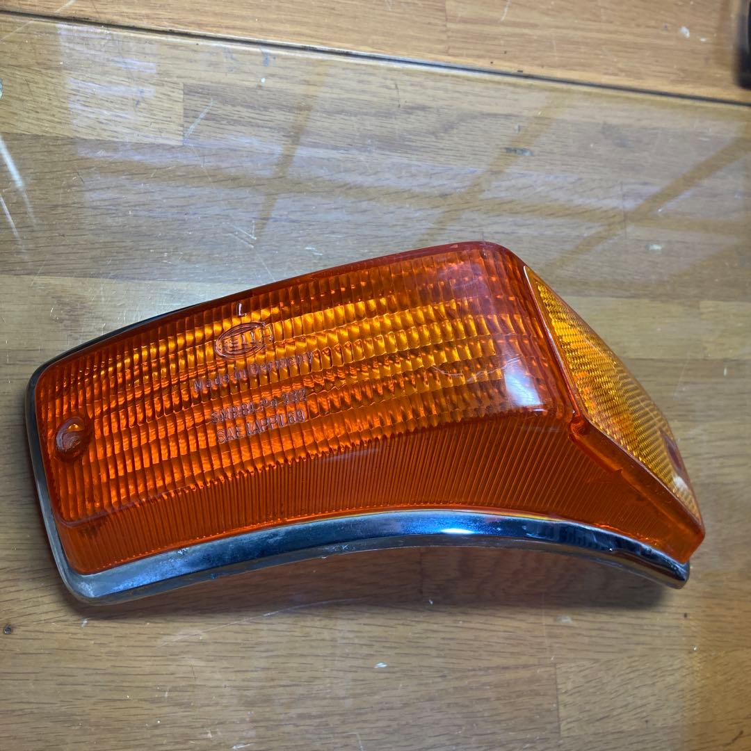 以前所有してました、最終1974年カルマンギアのウインカーレンズ左右