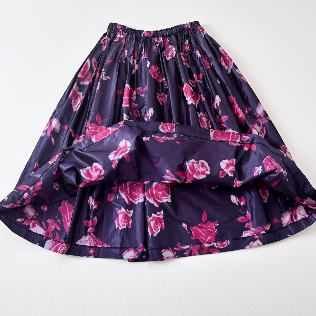 美品　定価13万程度　コムデギャルソン 100%シルク　花柄フレアスカート S
