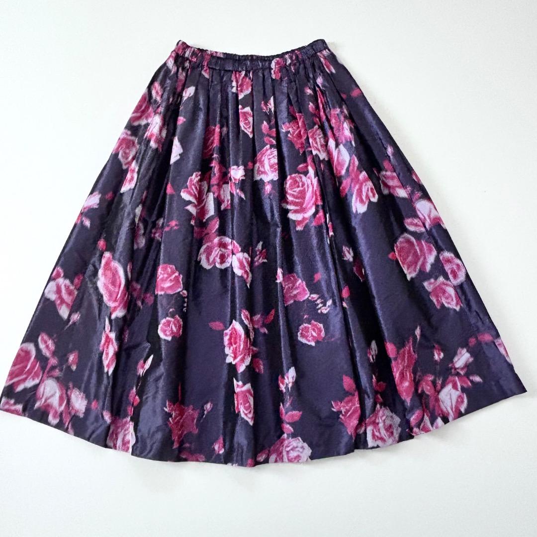 美品　定価13万程度　コムデギャルソン 100%シルク　花柄フレアスカート S