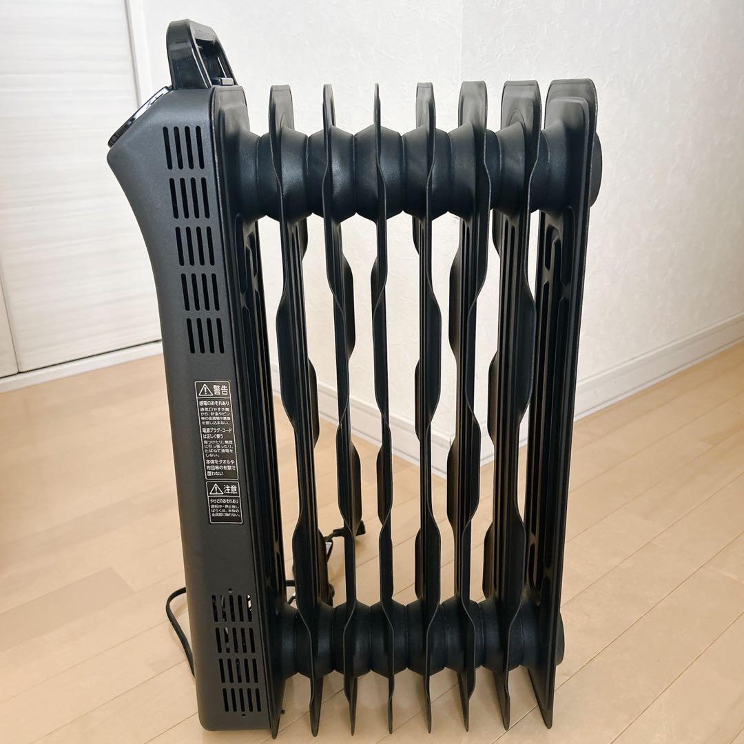 未使用品　アイリスオーヤマ　オイルヒーター　簡単操作　IWHD-1208M