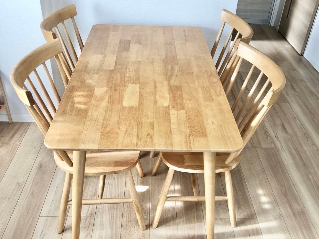 【直接引き取り希望】木製ダイニングテーブルと椅子セット⟡.·