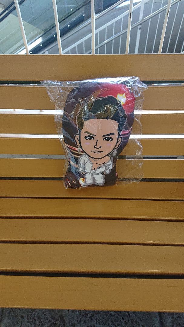 川村壱馬 クッション 白衣装 シークレット オールバック クッション