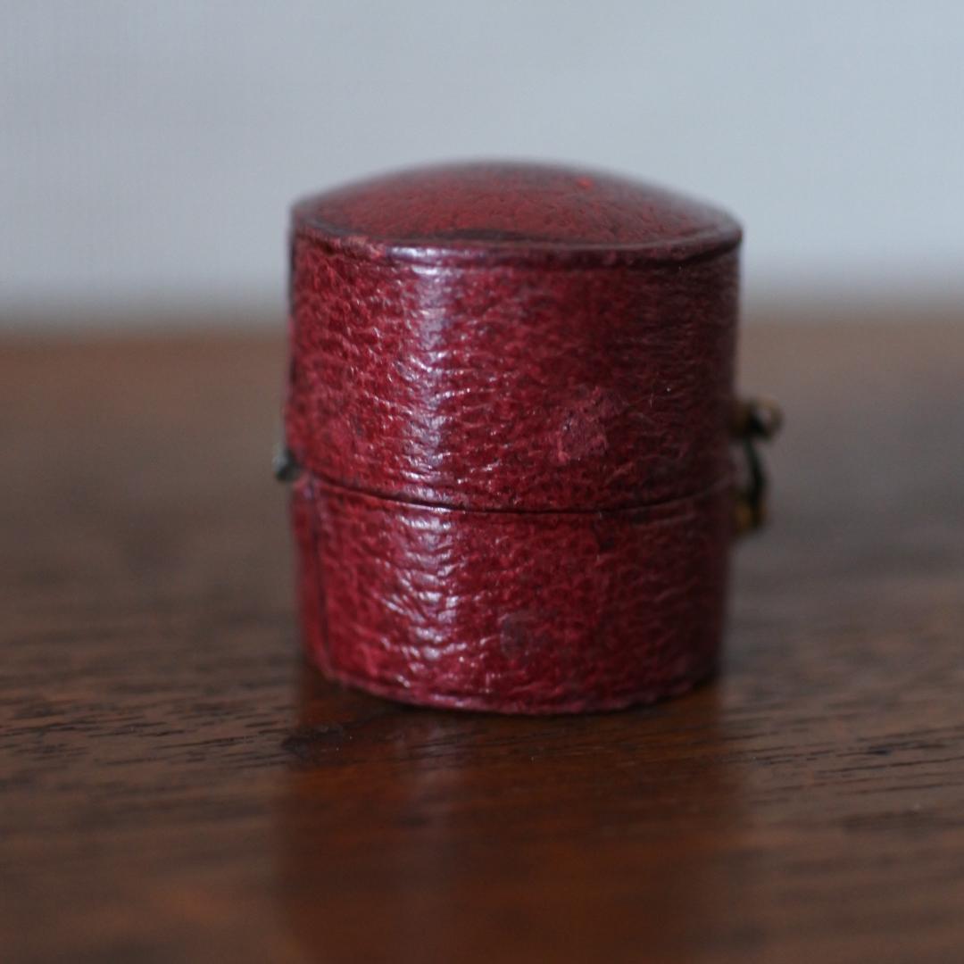イギリスアンティークリングケース＊英国アンティークリングボックス＊茶レザー＊円形