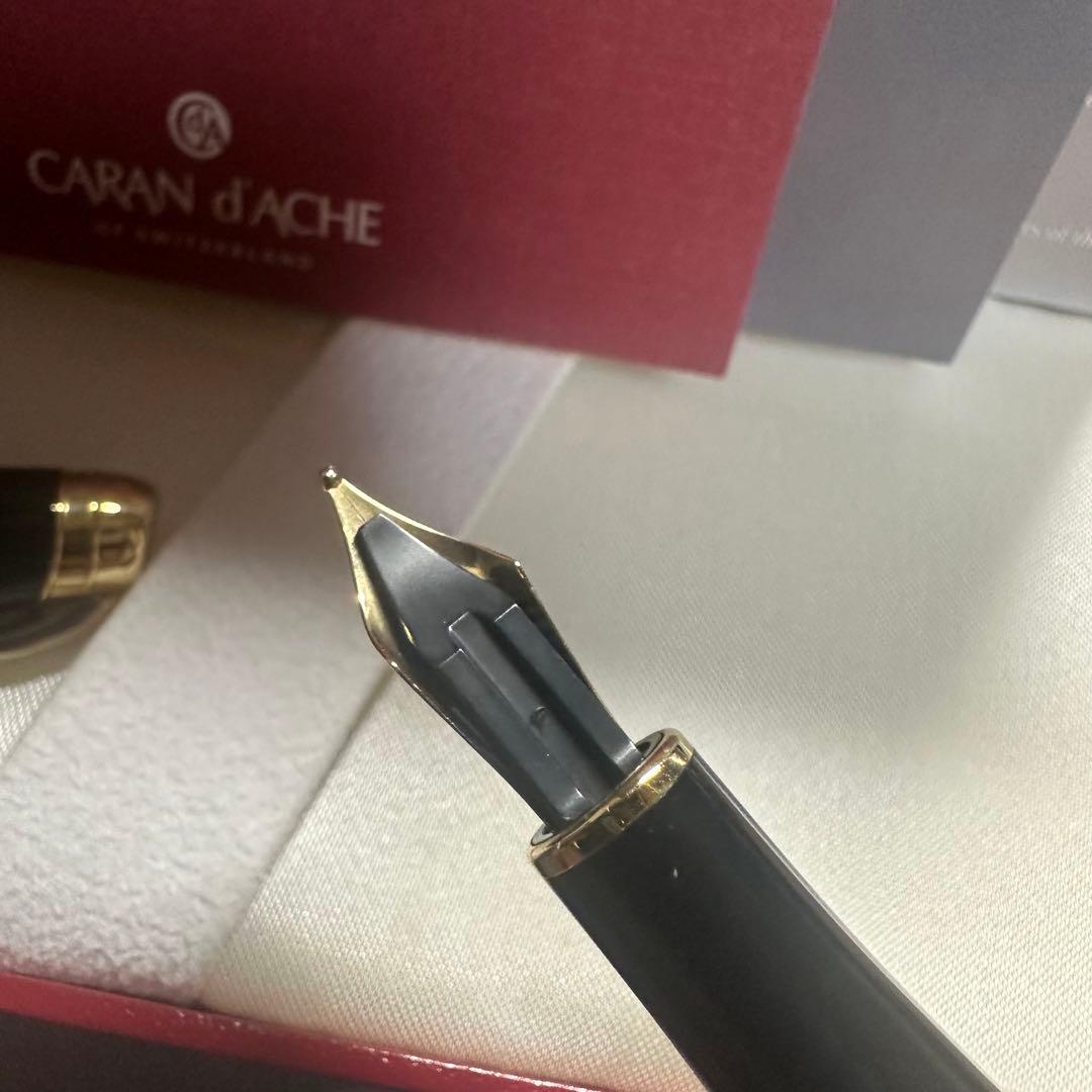 caran d'ache レマン ブラック 旧形 万年筆 M