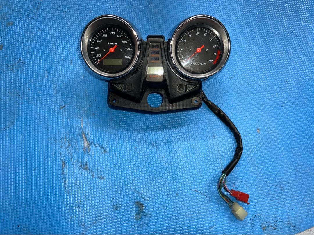 NC40 CB1300SF メーター