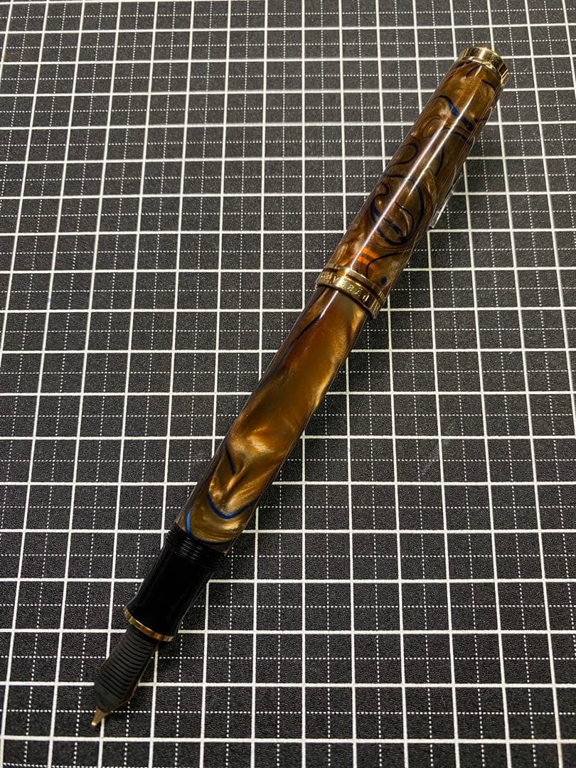 Pelikan Souveran M800 GRAND-PLACE 万年筆