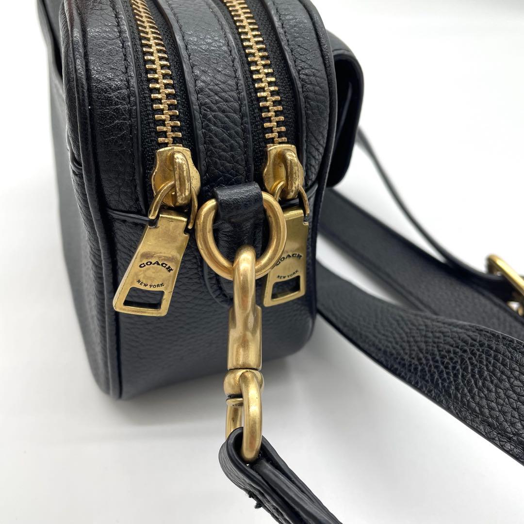 【極美品】コーチ　ウィロウ　カメラバッグ　ターンロック　レザー　ブラック