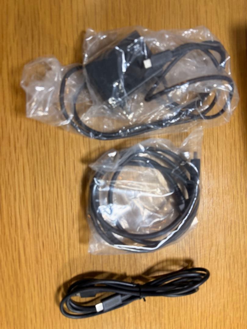 Nintendo Switch 本体 ネオンブルー・レッド (ポリパッド付き)