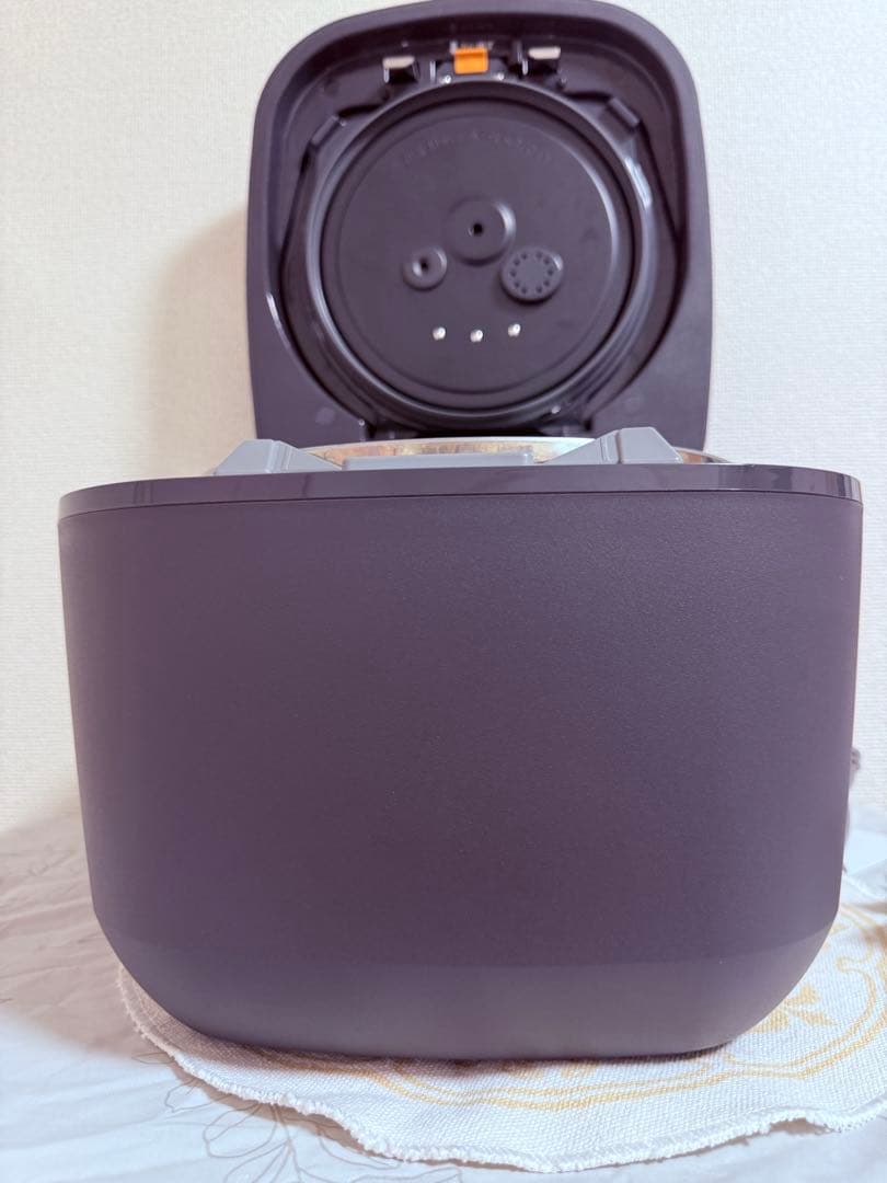 象印　炎舞炊き　圧力IH 1升 2022 NW-FA18