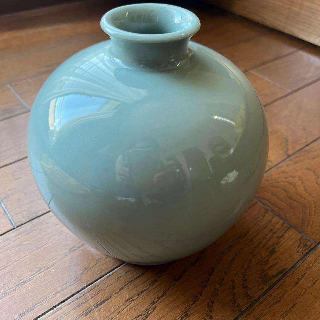 宮永東山　壺　青磁