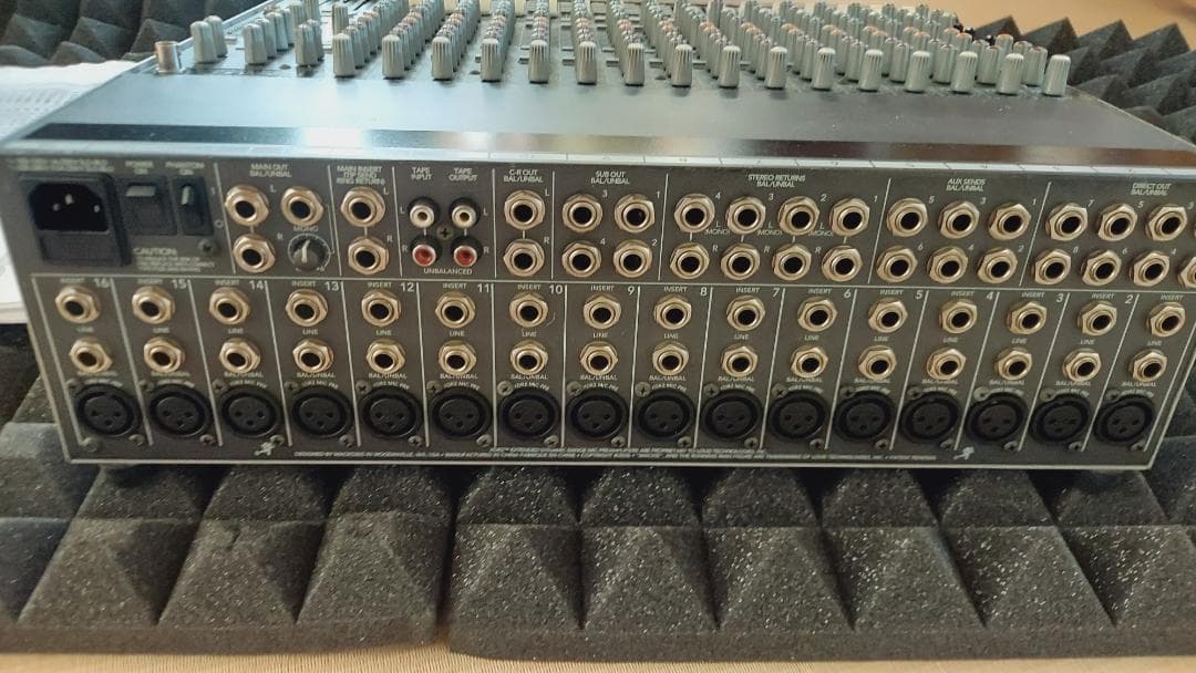 MACKIE 1604-VLZ PRO ミキサー