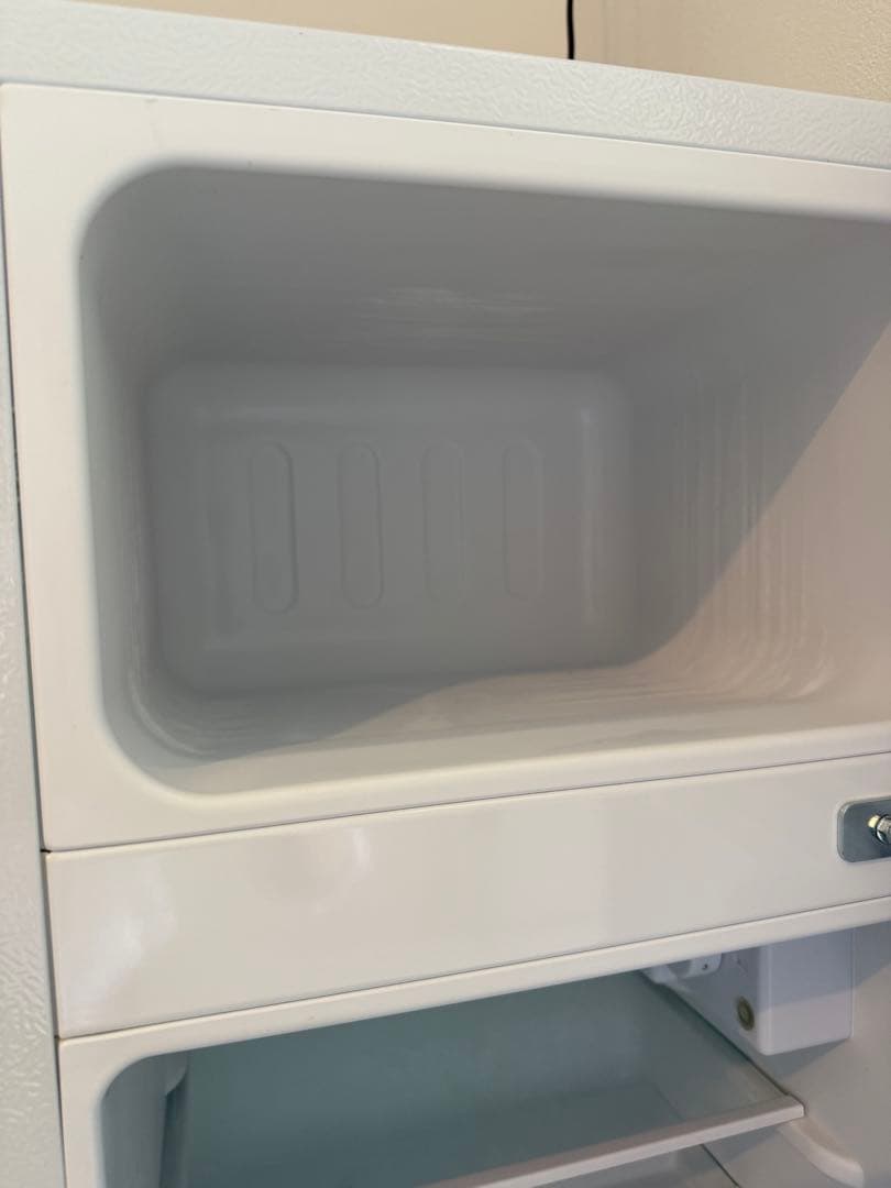 ホワイト冷蔵庫 コンパクトタイプ