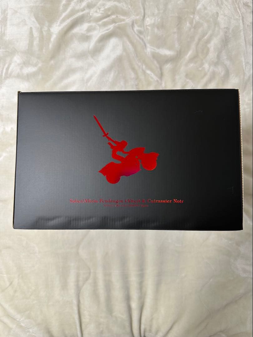 FGOセイバーオルタ＆キュイラッシェノ ワール 1/8スケールフィギュア