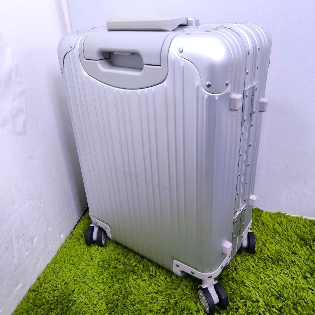 メルセデスベンツ アルミキャリーケース