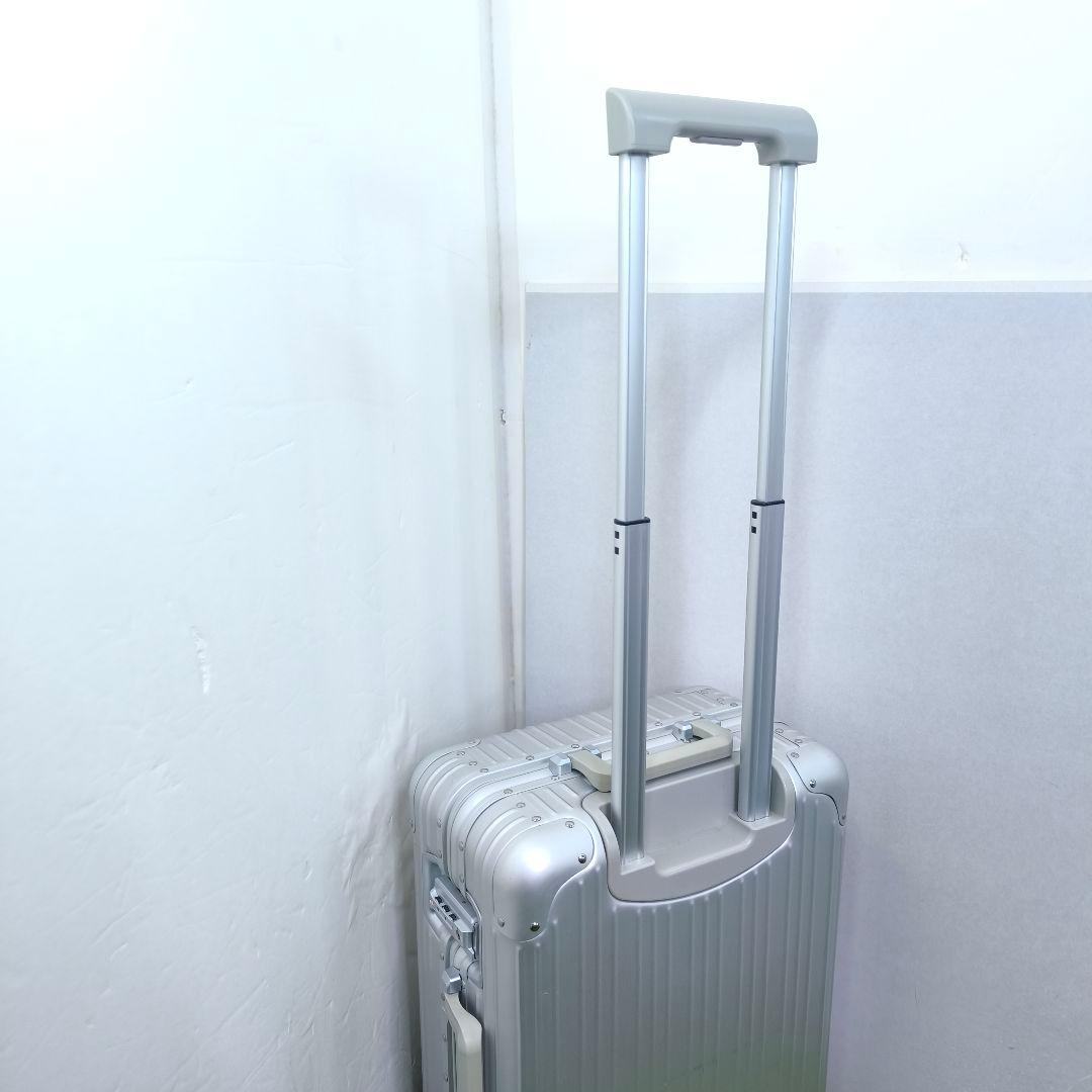 メルセデスベンツ アルミキャリーケース