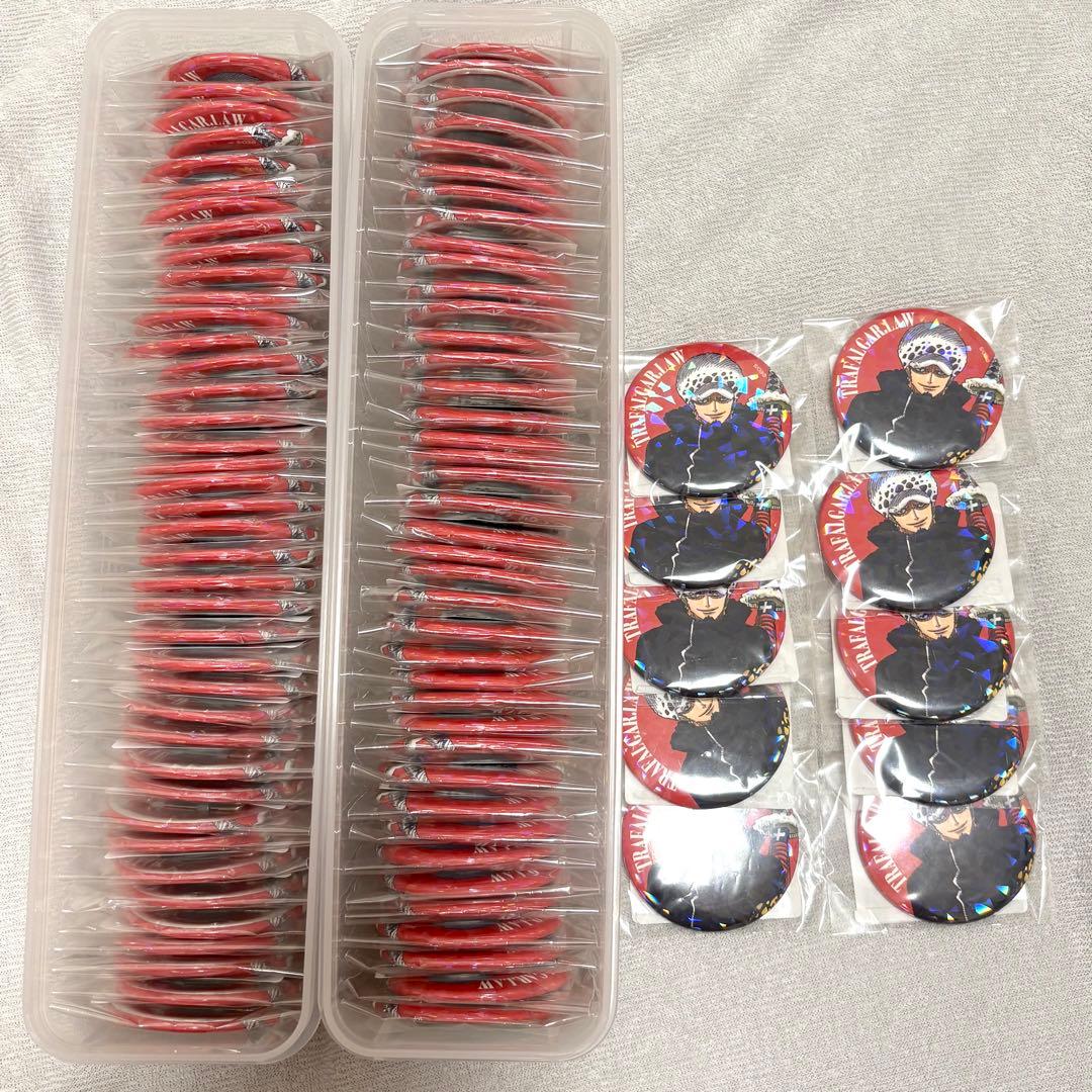 ワンピース　オールスター缶バッジ　ロー