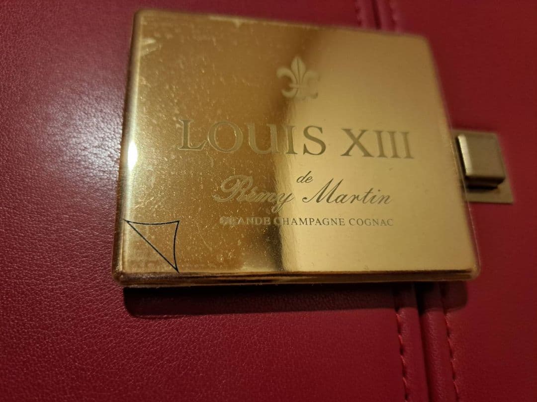 値下げ！55,000円！希少 レミーマルタンルイ13世 観音開き ボトル本体 。