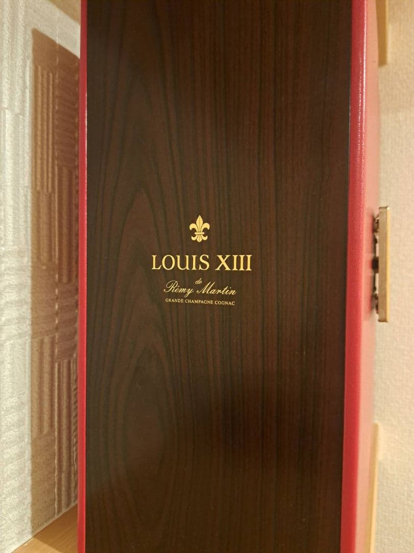 値下げ！55,000円！希少 レミーマルタンルイ13世 観音開き ボトル本体 。