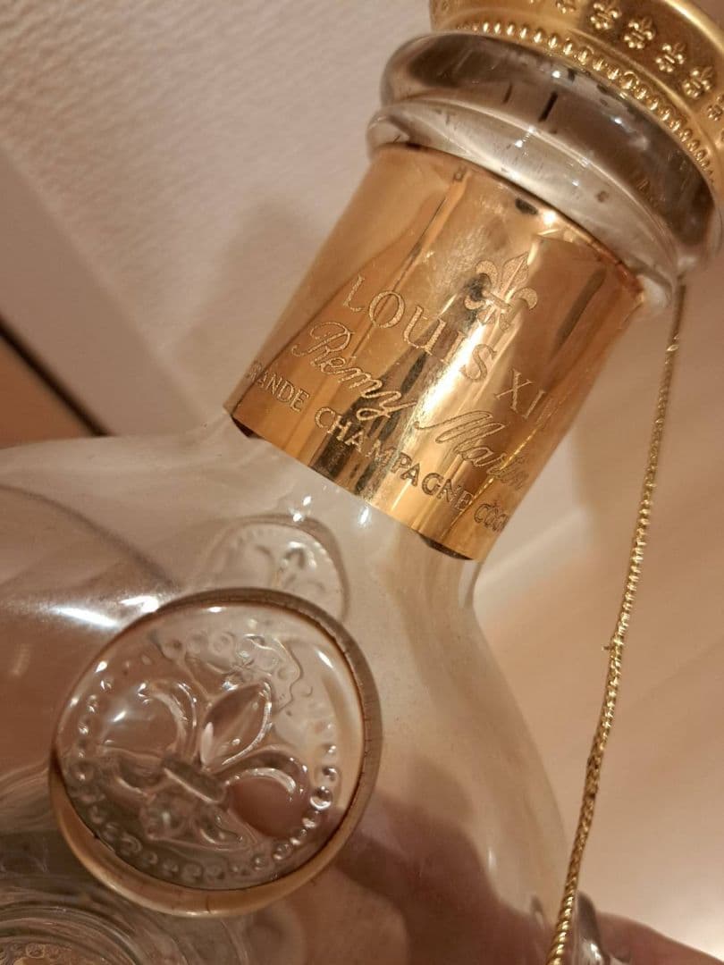 値下げ！55,000円！希少 レミーマルタンルイ13世 観音開き ボトル本体 。