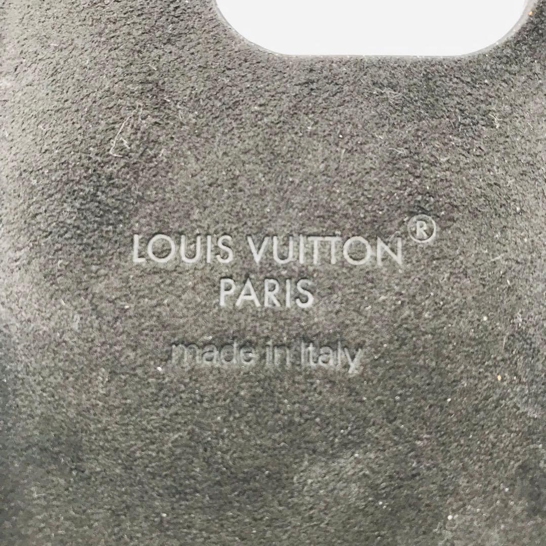 ルイヴィトン✨モノグラム リバース iPhone15PRO用ケース スマホケース