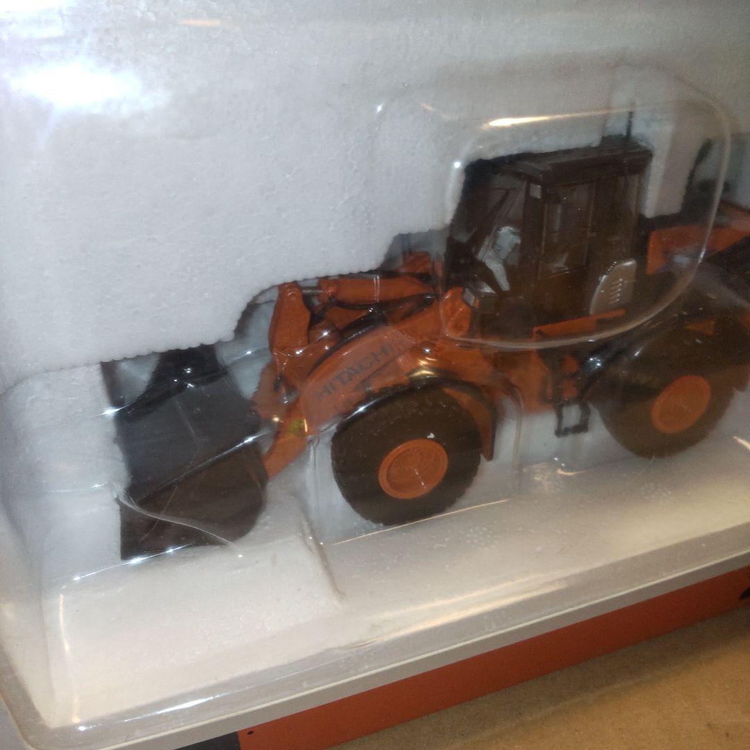 日立建機　ZW180 ホイールローダー　1/50