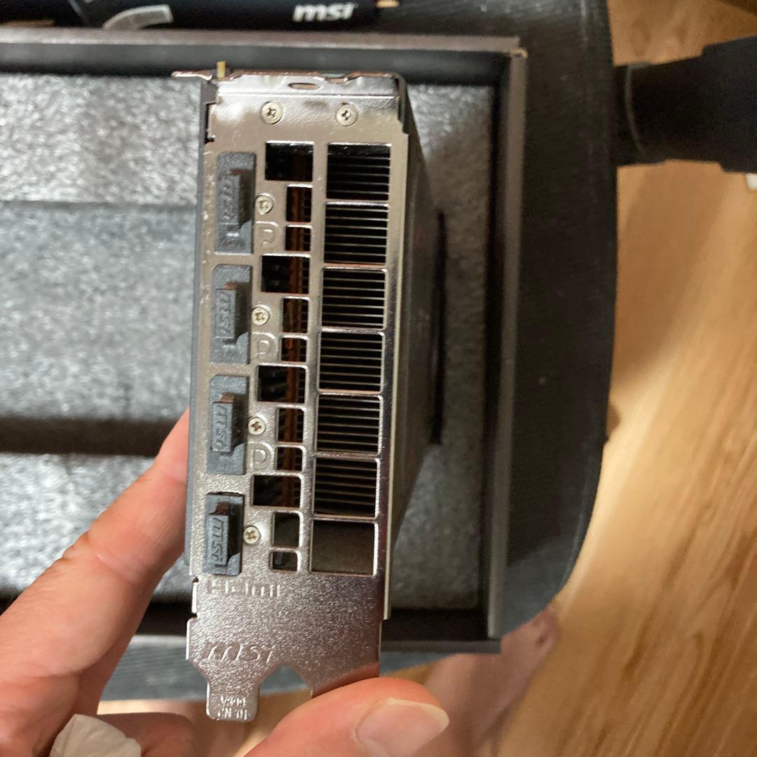 グラフィックボード・グラボ・ビデオカード MSI Radeon RX Vega 64 8GB HBM2