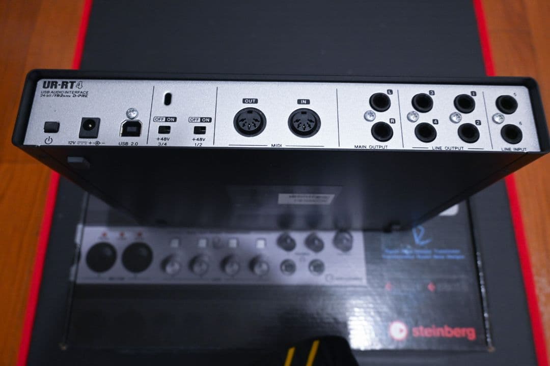 Steinberg UR-RT4 オーディオインターフェイス