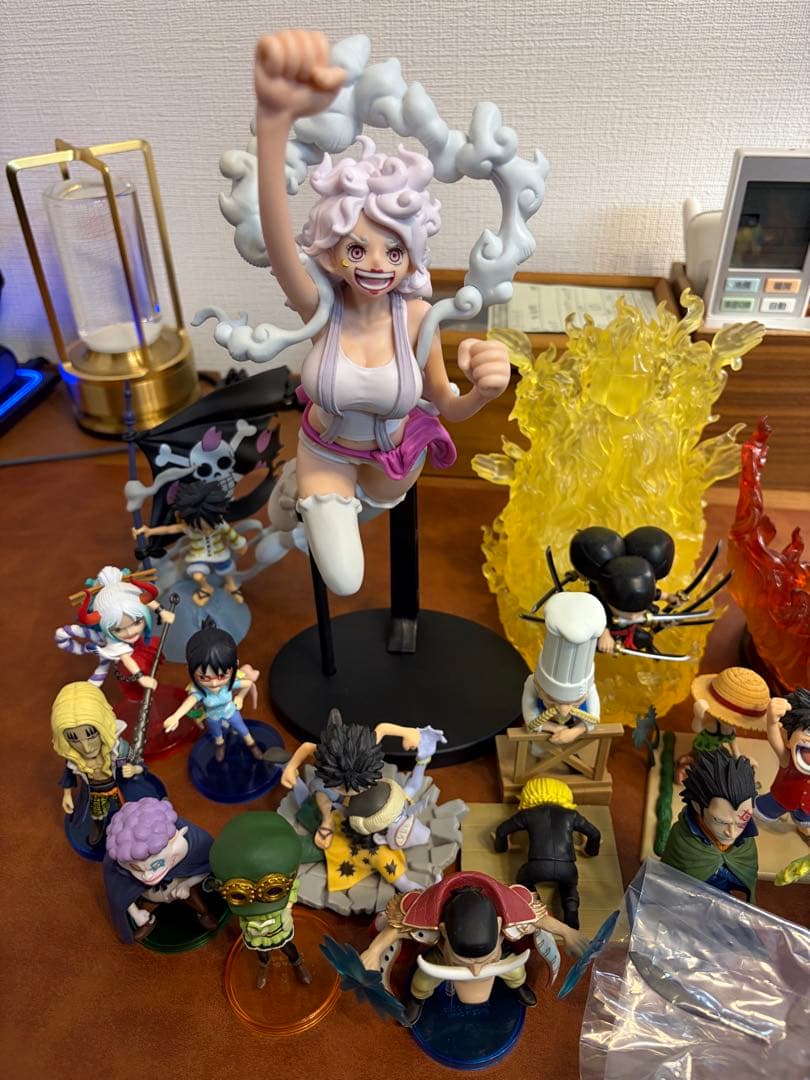 ワンピース　ワーコレ　まとめ売り　ドラゴン　白ひげ　等　17体　WCF