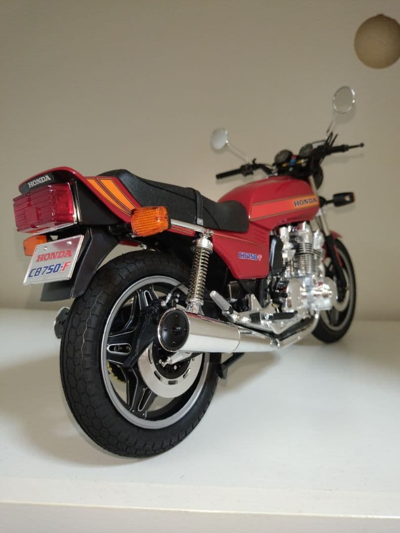 タミヤ1/6スケールホンダCB750Ｆプラモデル完成品