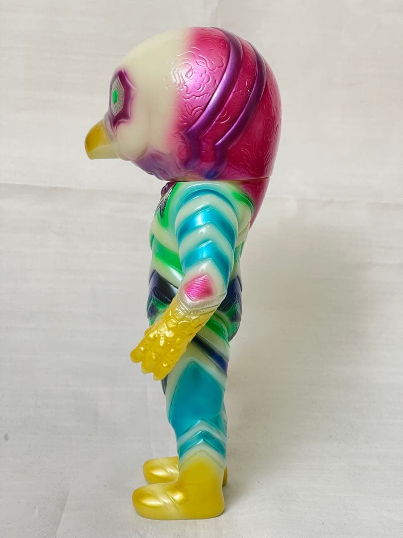 M1号 ガッツ星人 蓄光成型 GID ソフビ