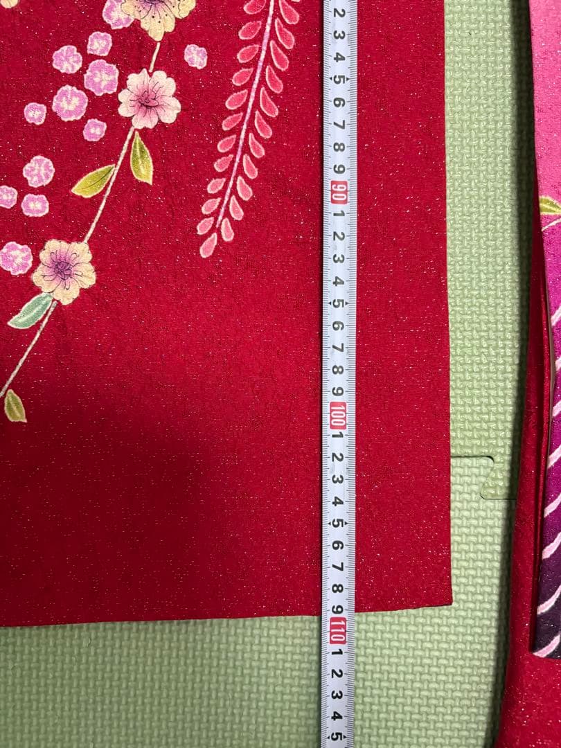 赤 花柄 振袖 着物　辻が花