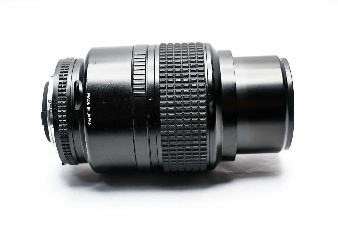 ニコン AI AF Micro Nikkor 105mm F2.8D