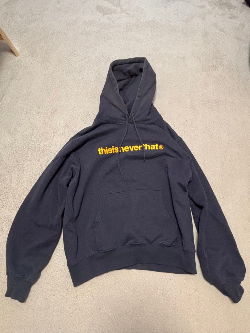 thisisneverthat ネイビー Mサイズ　パーカー