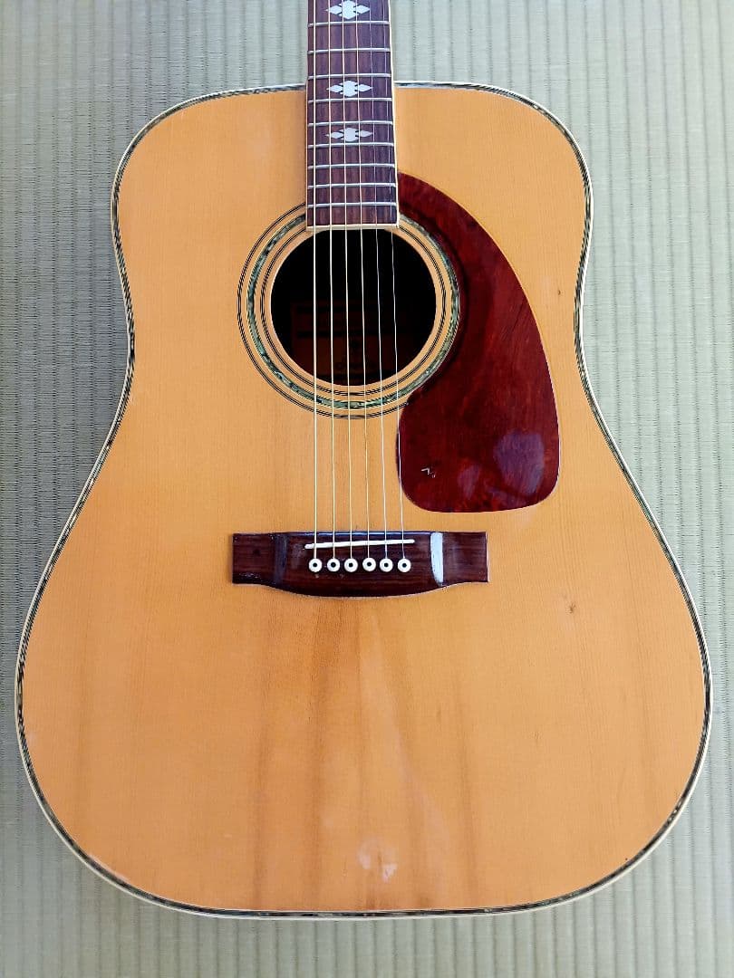 【送料込】タケハルギター　木曽鈴木　低弦高　メンテ済み　バック3ピース