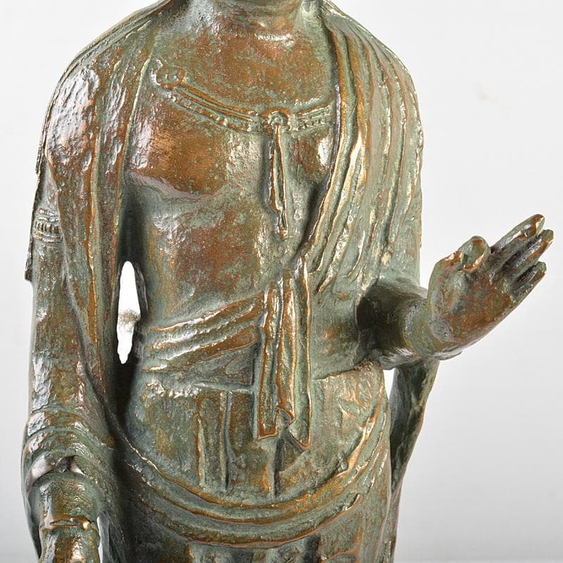 北村西望作　銅塗金　聖観世音菩薩像　仏像　重さ約3kg　共箱　D　R5788B