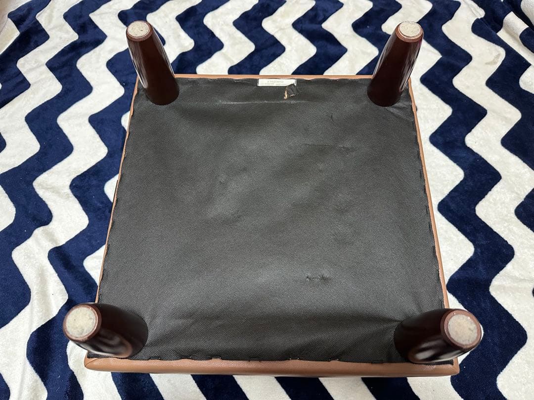 【値下げ】カリモク60 オットマン　スツール　キャメル