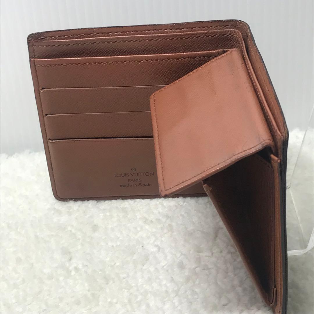 ルイヴィトン　モノグラムポルトビエカルトクレディモネ　二つ折りコンパクト型