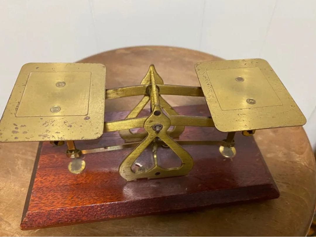 英国製　アンティーク　天秤 真鍮 木製　骨董　オブジェ