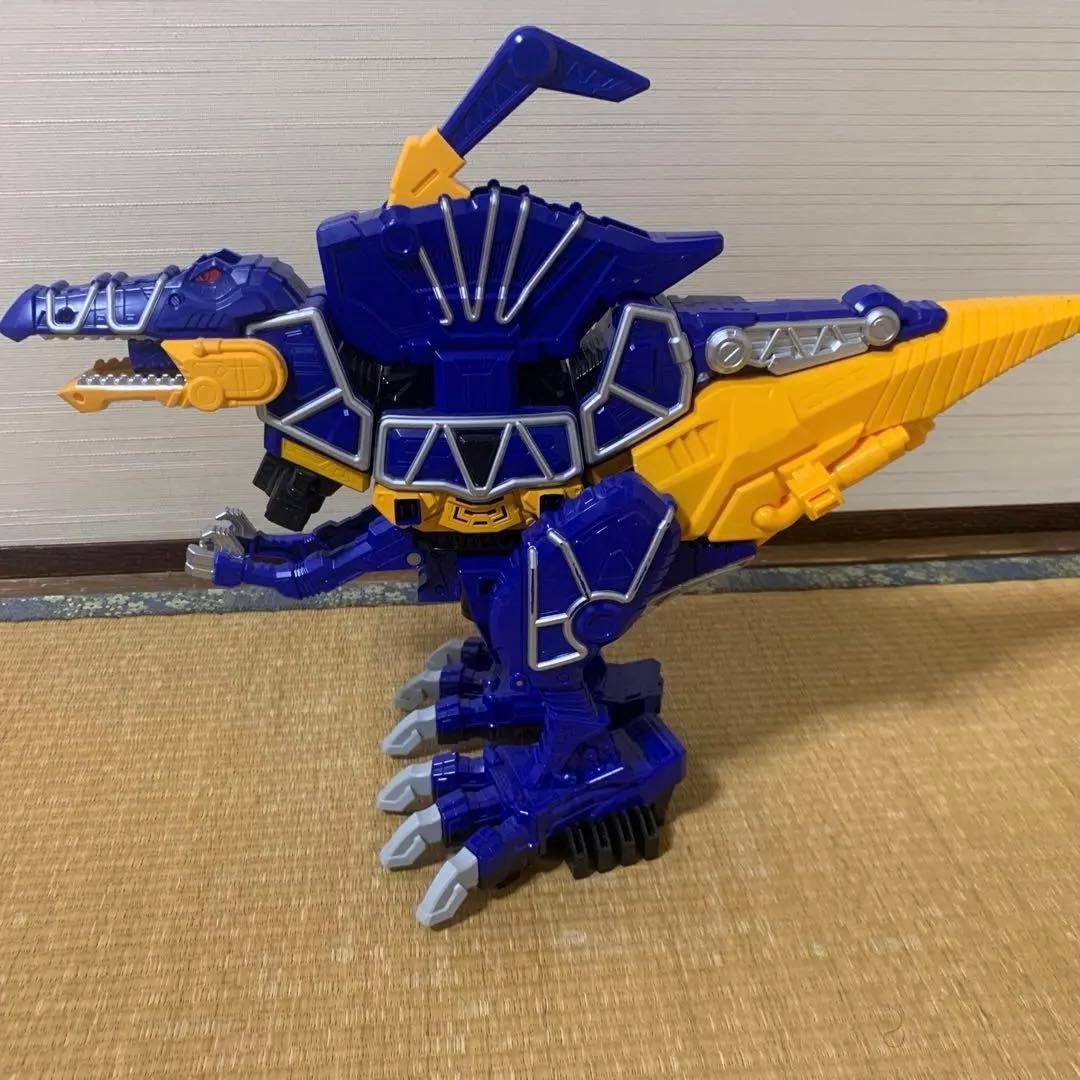 DX獣電竜トバスピノ　アンキドン　ブンパッキー　スピノダイオー　セット