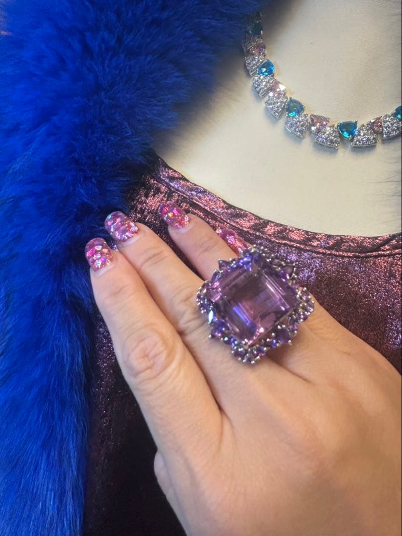 マ*ー様 天然石アメシストスクエア特大サイズ13号